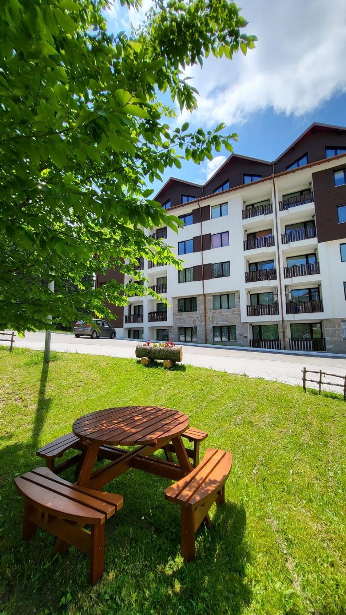 Premium Apartment In Borovets Gardens Complex Eksteriør bilde